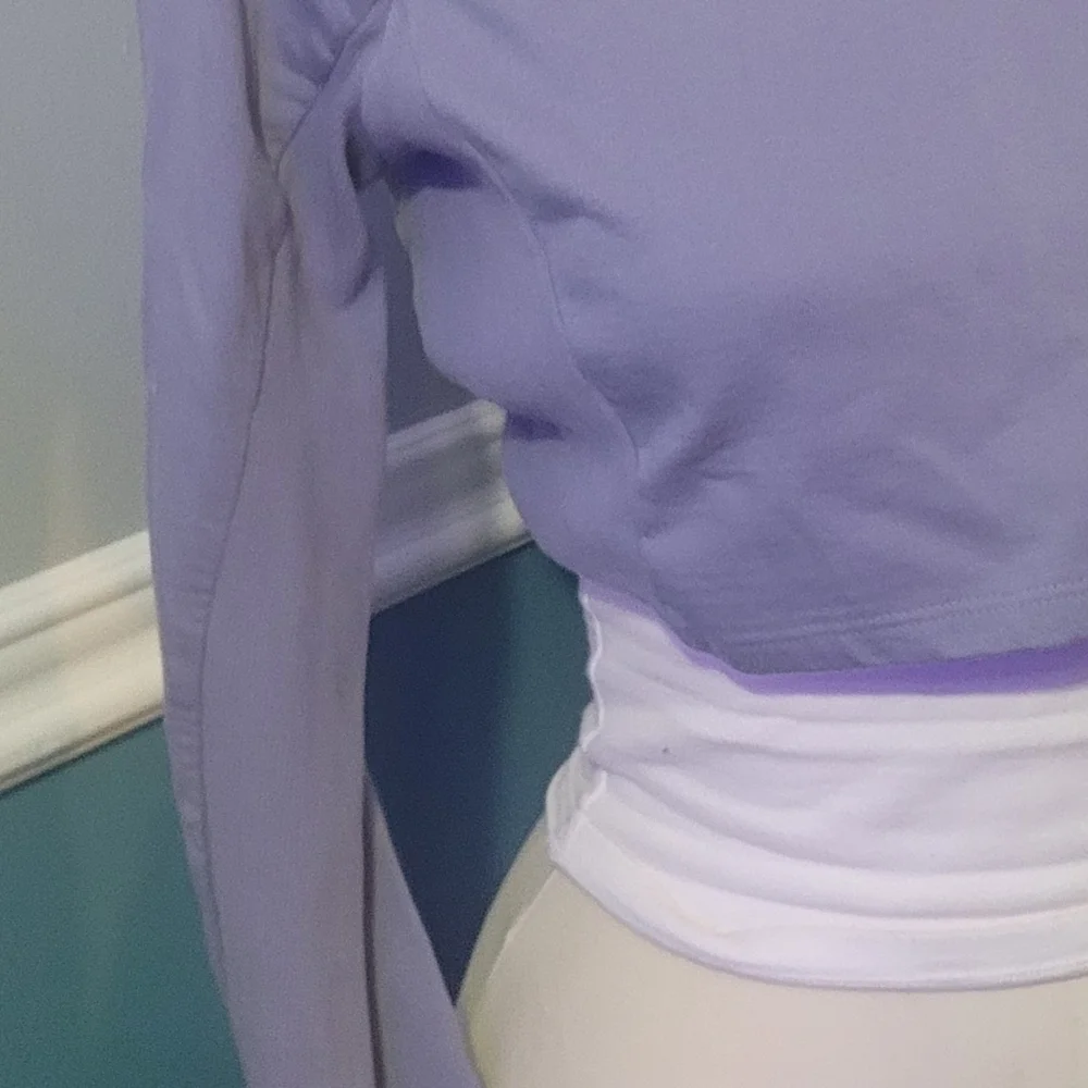 GYMSHARK Woman's Purple Training Top Size Small - Picture 3 of 9